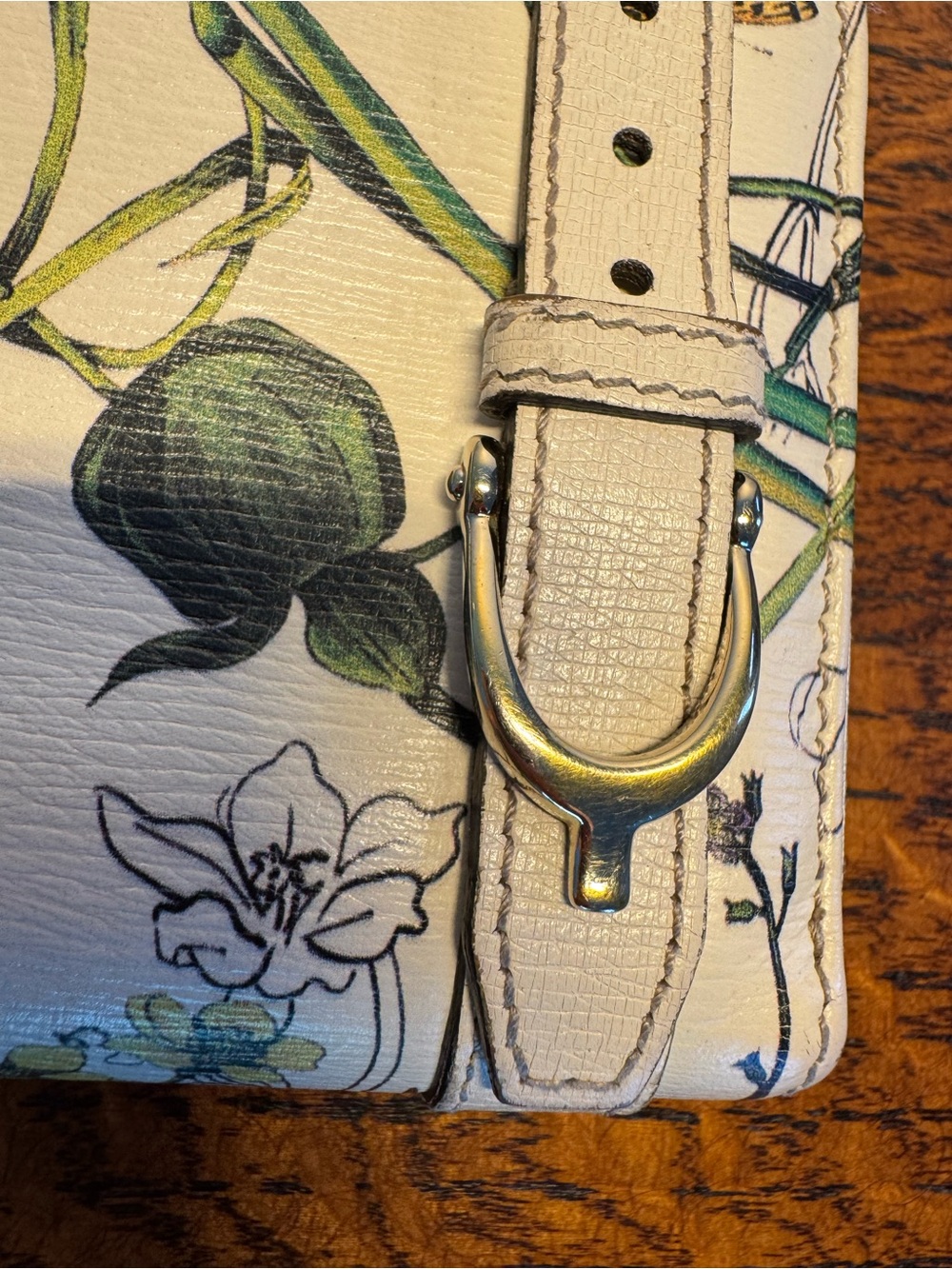 Gucci Flora “Nice” Zip Around Long Wallet w/COA - Picture 7 of 15